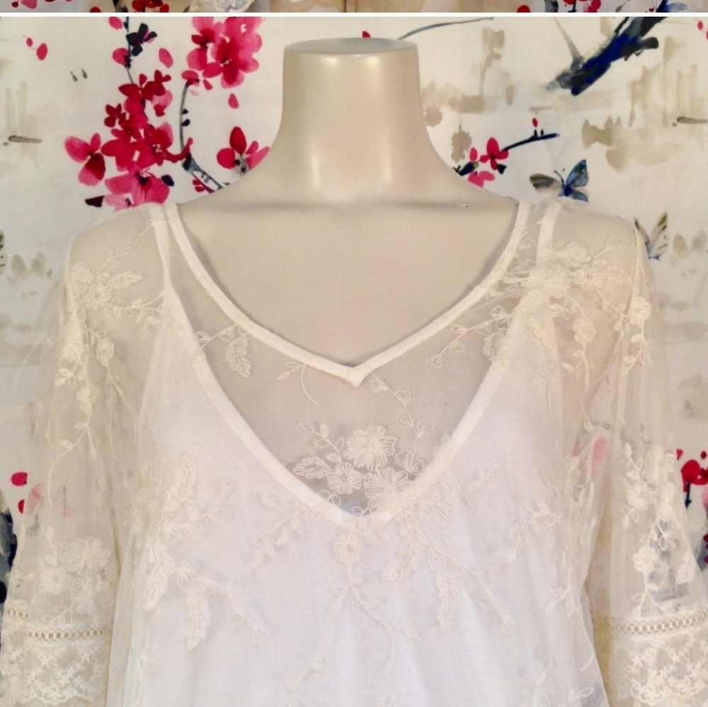 NEW White House Black Market Lace Top NWT